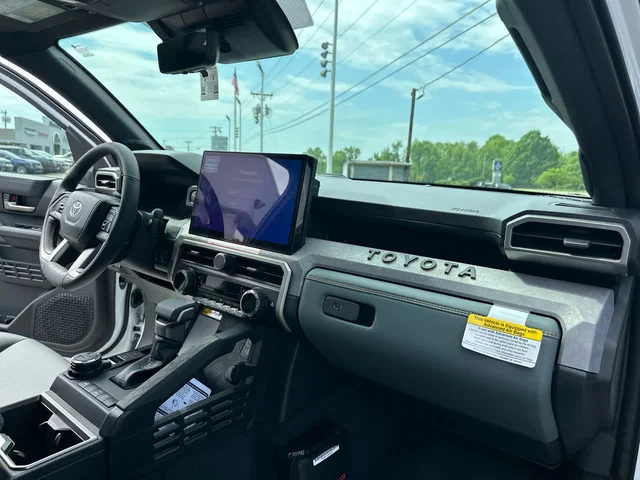 Nuevos TOYOTA TACOMA I-FORCE MAX at Mt Airy in Mount Airy Toyota