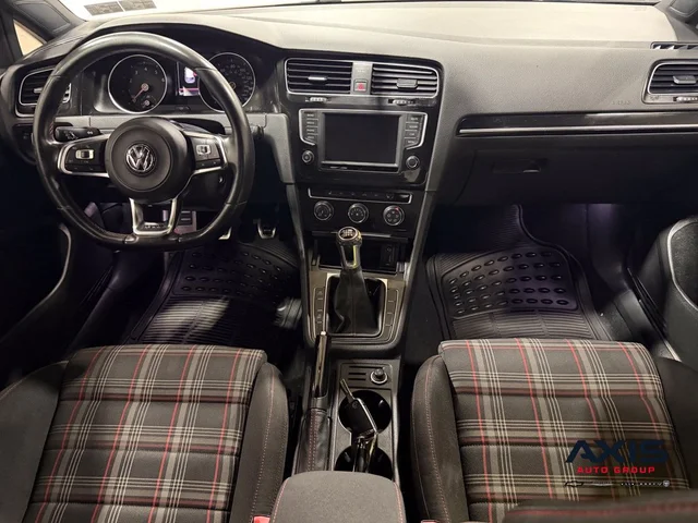 SEMINUEVOS VOLKSWAGEN Golf GTI a Estados en autogozo
