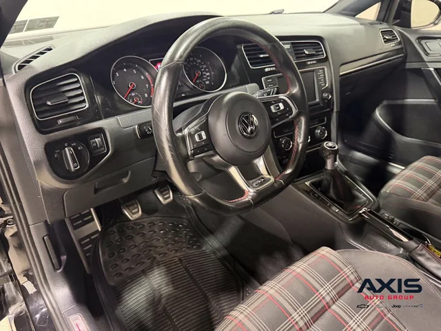 SEMINUEVOS VOLKSWAGEN Golf GTI a Estados en autogozo