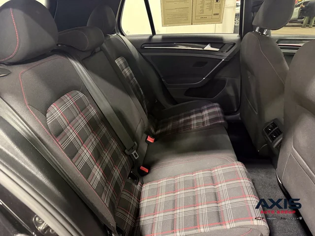 SEMINUEVOS VOLKSWAGEN Golf GTI a Estados en autogozo