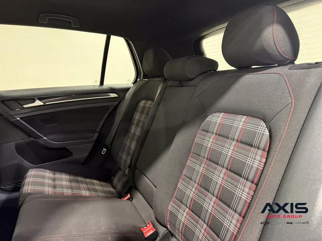 SEMINUEVOS VOLKSWAGEN Golf GTI a Estados en autogozo