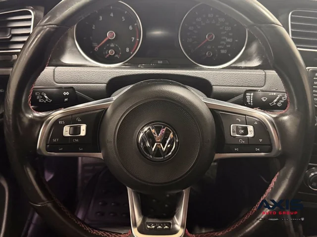 SEMINUEVOS VOLKSWAGEN Golf GTI a Estados en autogozo
