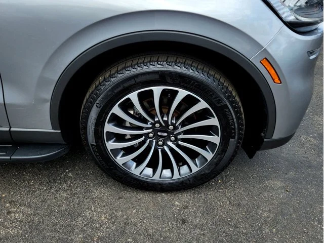 SEMINUEVOS LINCOLN Aviator at Columbus in Bob Caldwell Chrysler Jeep Dodge Ram