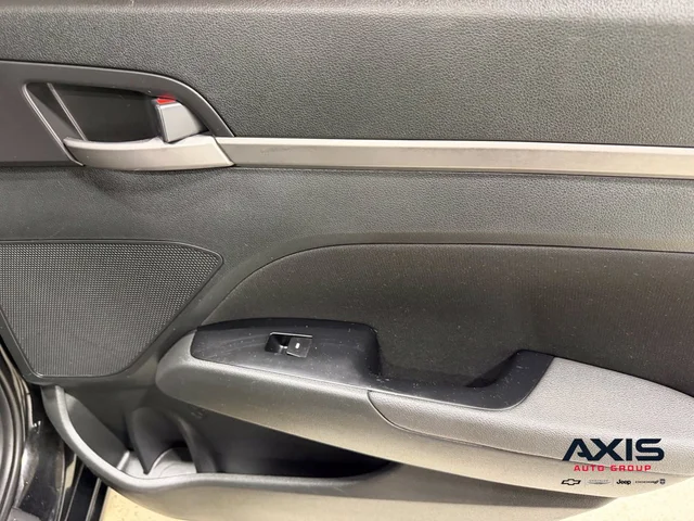 SEMINUEVOS HYUNDAI Elantra a Estados en autogozo