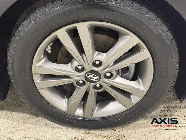 SEMINUEVOS HYUNDAI Elantra a Estados en autogozo