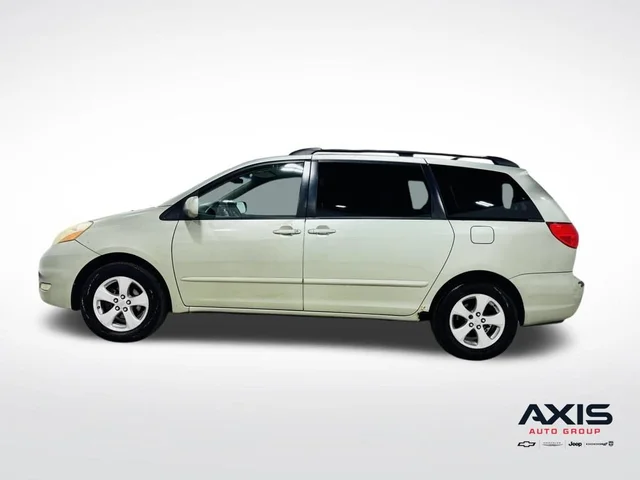 SEMINUEVOS TOYOTA Sienna a Estados en autogozo