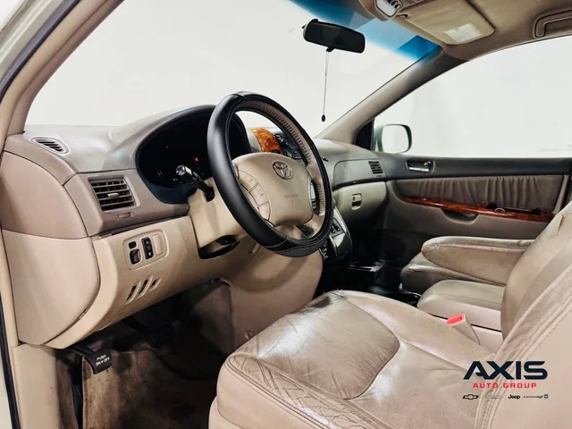 SEMINUEVOS TOYOTA Sienna a Estados en autogozo
