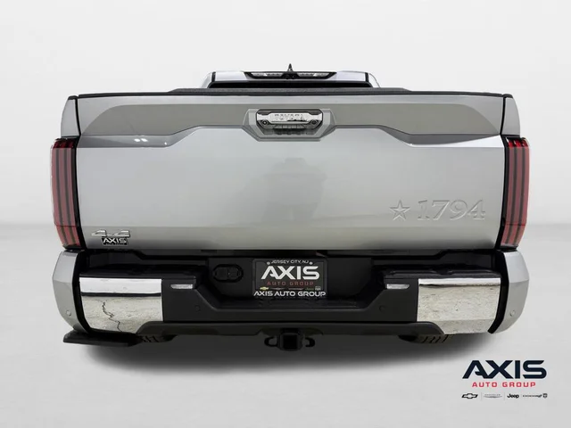 SEMINUEVOS TOYOTA Tundra a Estados en autogozo