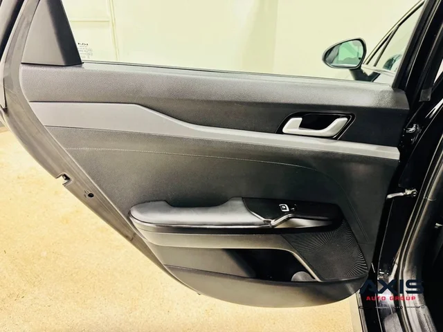 SEMINUEVOS KIA K5 a Estados en autogozo