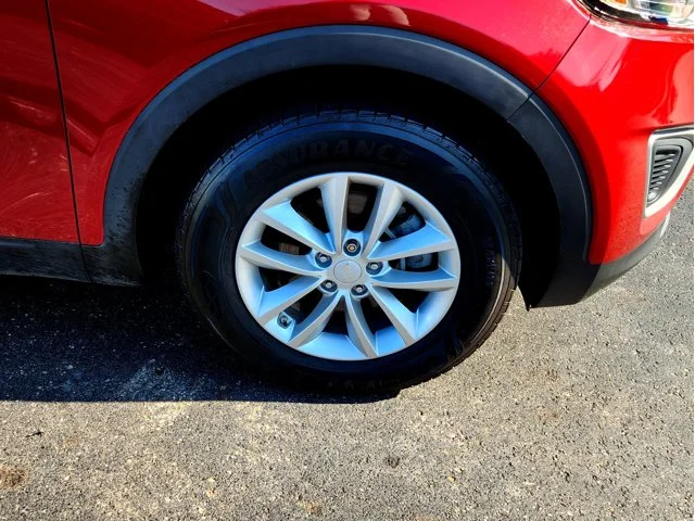 SEMINUEVOS KIA Sorento at Columbus in Bob Caldwell Chrysler Jeep Dodge Ram