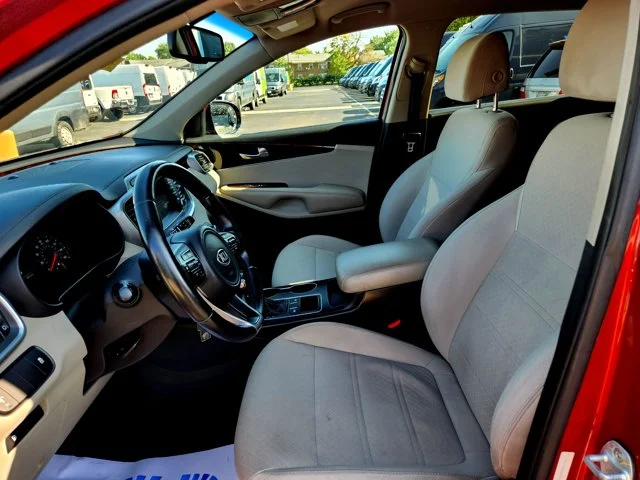 SEMINUEVOS KIA Sorento at Columbus in Bob Caldwell Chrysler Jeep Dodge Ram