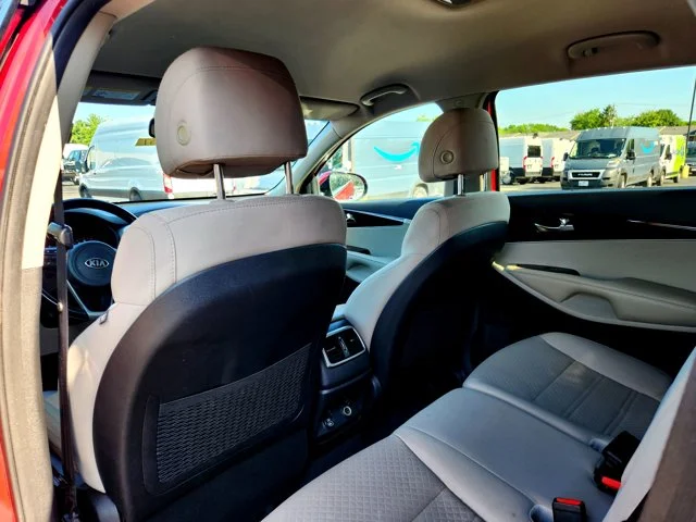 SEMINUEVOS KIA Sorento at Columbus in Bob Caldwell Chrysler Jeep Dodge Ram