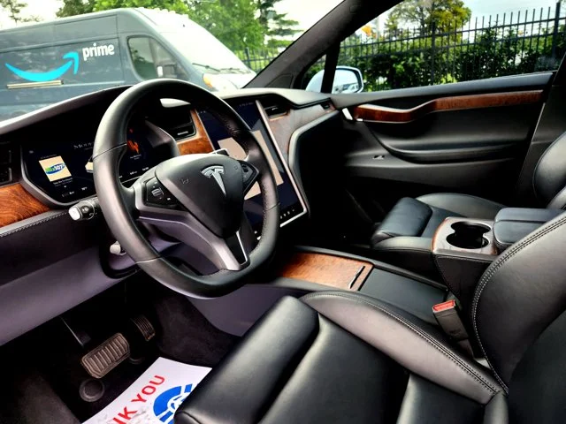 SEMINUEVOS TESLA Model X at Columbus in Bob Caldwell Chrysler Jeep Dodge Ram
