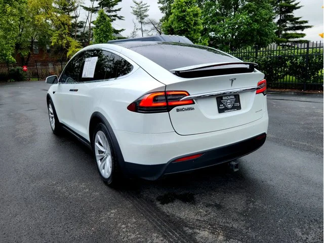 SEMINUEVOS TESLA Model X at Columbus in Bob Caldwell Chrysler Jeep Dodge Ram