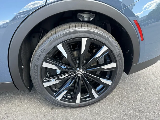 Nuevos TOYOTA TOYOTA CROWN at Mt Airy in Mount Airy Toyota