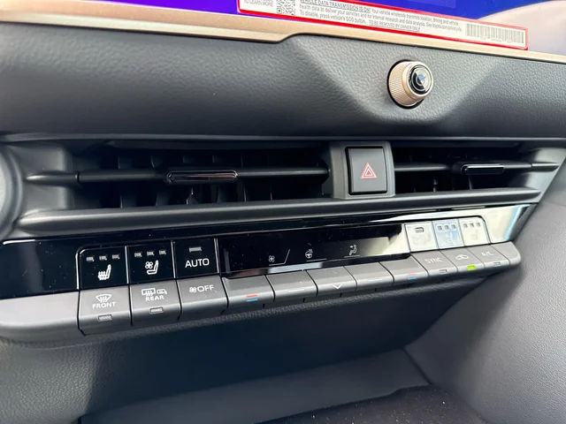 Nuevos TOYOTA TOYOTA CROWN at Mt Airy in Mount Airy Toyota
