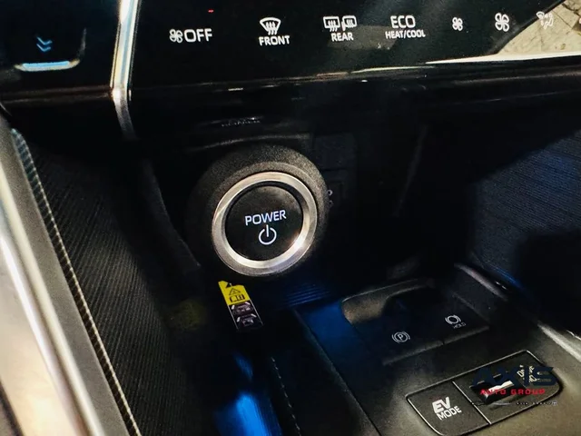 SEMINUEVOS TOYOTA Venza a Estados en autogozo