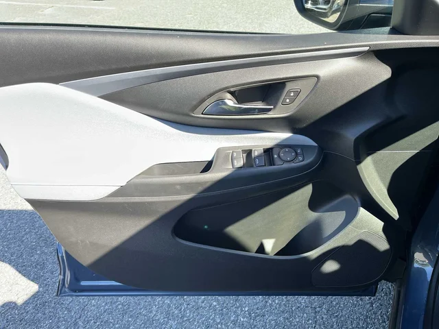 Nuevos BUICK ENVISTA at Matthews in Liberty Buick GMC