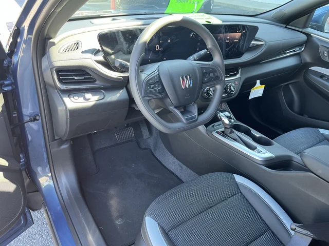 Nuevos BUICK ENVISTA at Matthews in Liberty Buick GMC