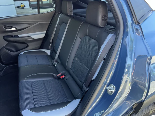 Nuevos BUICK ENVISTA at Matthews in Liberty Buick GMC