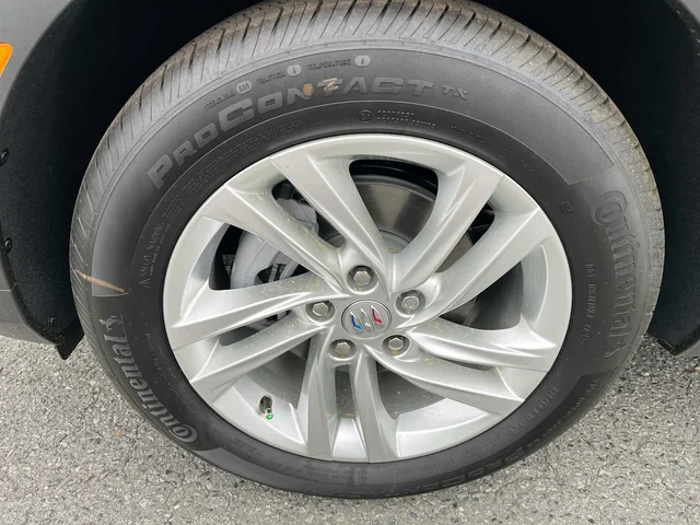 Nuevos BUICK ENVISTA at Matthews in Liberty Buick GMC