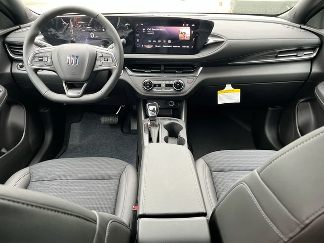 Nuevos BUICK ENVISTA at Matthews in Liberty Buick GMC