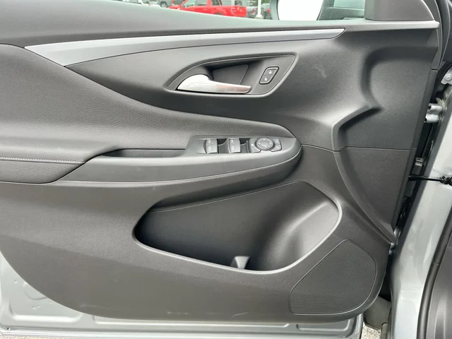 Nuevos BUICK ENVISTA at Matthews in Liberty Buick GMC