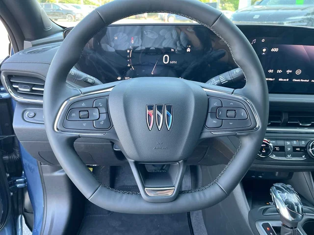 Nuevos BUICK ENVISTA at Matthews in Liberty Buick GMC