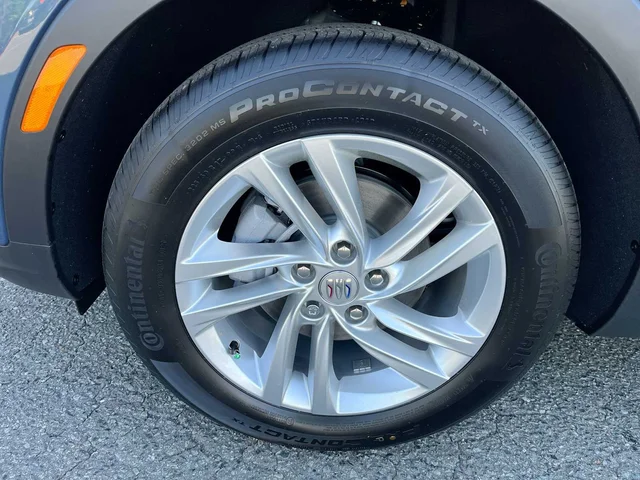 Nuevos BUICK ENVISTA at Matthews in Liberty Buick GMC