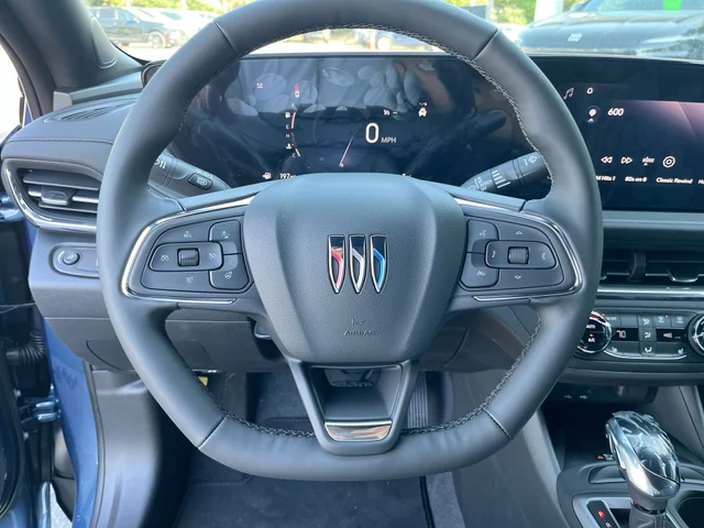 Nuevos BUICK ENVISTA at Matthews in Liberty Buick GMC