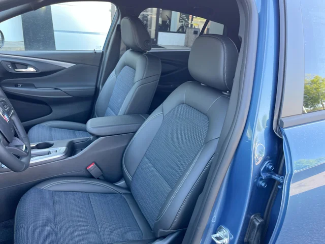 Nuevos BUICK ENVISTA at Matthews in Liberty Buick GMC