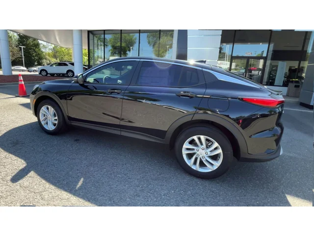 Nuevos BUICK ENVISTA at Matthews in Liberty Buick GMC
