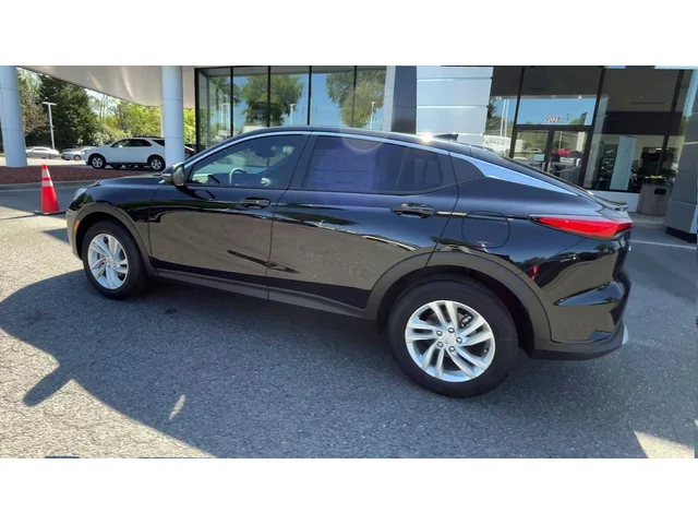 Nuevos BUICK ENVISTA at Matthews in Liberty Buick GMC