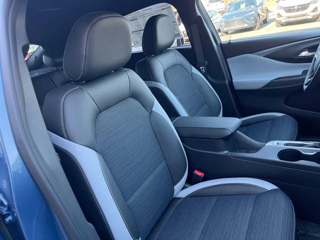 Nuevos BUICK ENVISTA at Matthews in Liberty Buick GMC