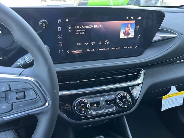 Nuevos BUICK ENVISTA at Matthews in Liberty Buick GMC