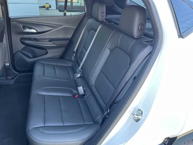 Nuevos BUICK ENVISTA at Matthews in Liberty Buick GMC
