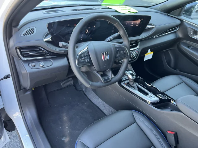 Nuevos BUICK ENVISTA at Matthews in Liberty Buick GMC