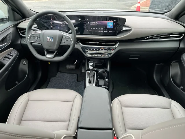 Nuevos BUICK ENVISTA at Matthews in Liberty Buick GMC