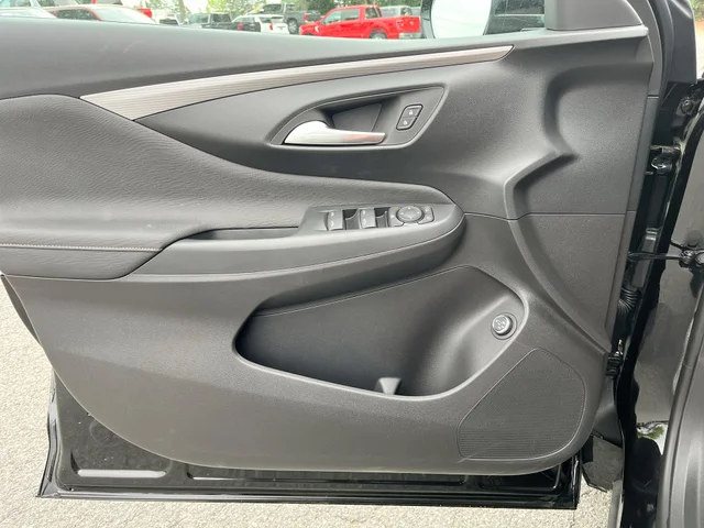 Nuevos BUICK ENVISTA at Matthews in Liberty Buick GMC