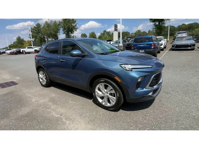 Nuevos BUICK ENCORE GX at Matthews in Liberty Buick GMC