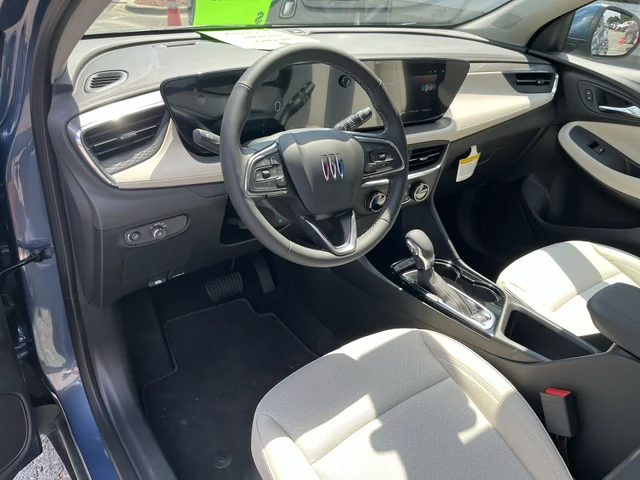 Nuevos BUICK ENCORE GX at Matthews in Liberty Buick GMC