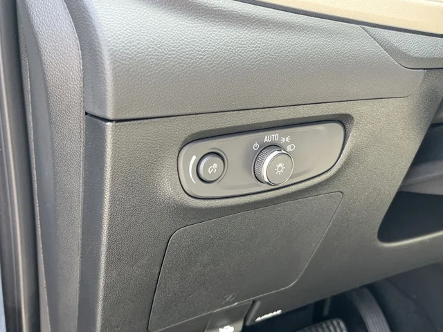 Nuevos BUICK ENCORE GX at Matthews in Liberty Buick GMC
