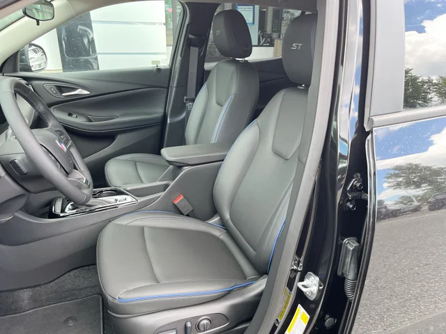 Nuevos BUICK ENCORE GX at Matthews in Liberty Buick GMC