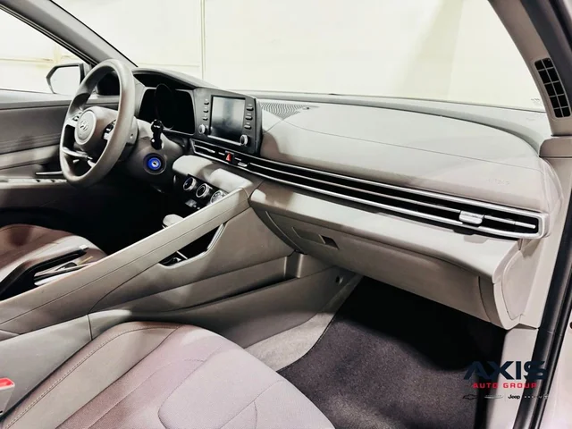 SEMINUEVOS HYUNDAI Elantra a Estados en autogozo