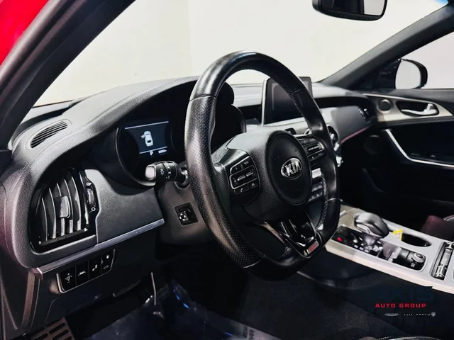 SEMINUEVOS KIA Stinger a Estados en autogozo