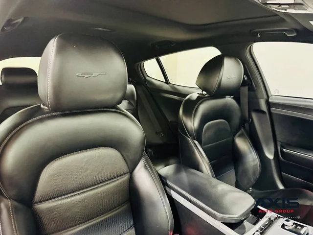 SEMINUEVOS KIA Stinger a Estados en autogozo