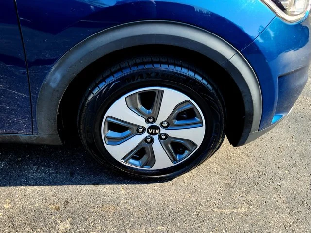 SEMINUEVOS KIA Niro at Columbus in Bob Caldwell Chrysler Jeep Dodge Ram
