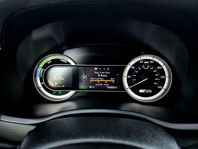 SEMINUEVOS KIA Niro at Columbus in Bob Caldwell Chrysler Jeep Dodge Ram