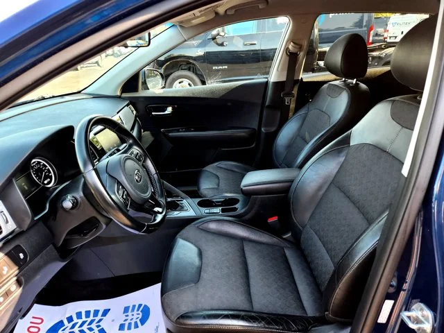 SEMINUEVOS KIA Niro at Columbus in Bob Caldwell Chrysler Jeep Dodge Ram