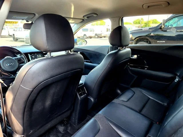 SEMINUEVOS KIA Niro at Columbus in Bob Caldwell Chrysler Jeep Dodge Ram